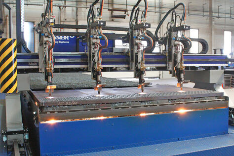 Autogenes Brennschneiden mit bis zu 4 Schneidbrennern