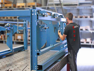 Montage bei Neumaier Industry GmbH & Co. KG